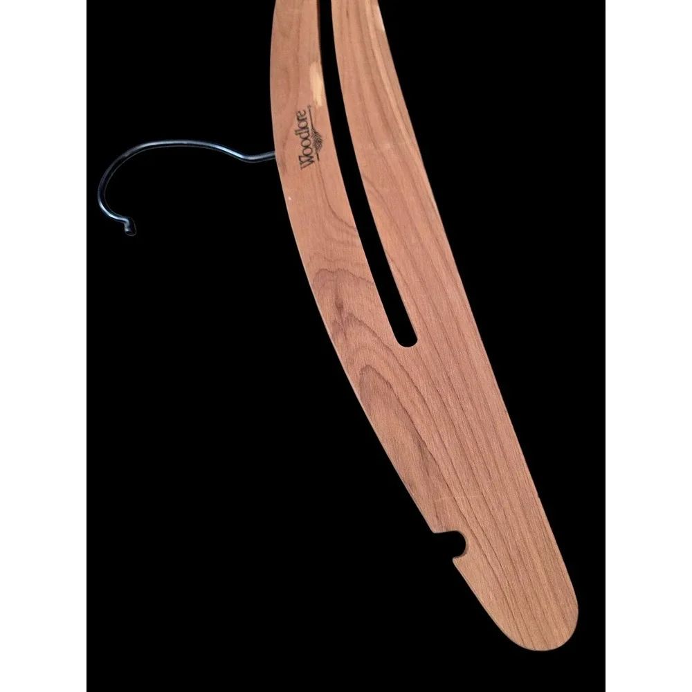 Pair of‎ Woodlore Wooden Notched Cedar Garment Clothing Hanger Closet Organizer